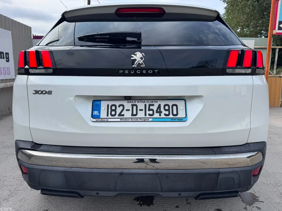 Peugeot 3008 MPV, Petrol, 2018, White
