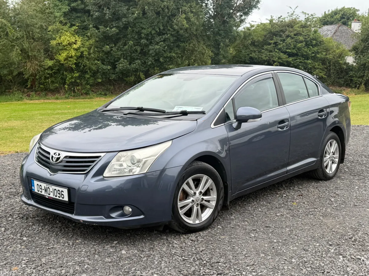 Toyota Avensis Saloon, Diesel, 2009, Blue