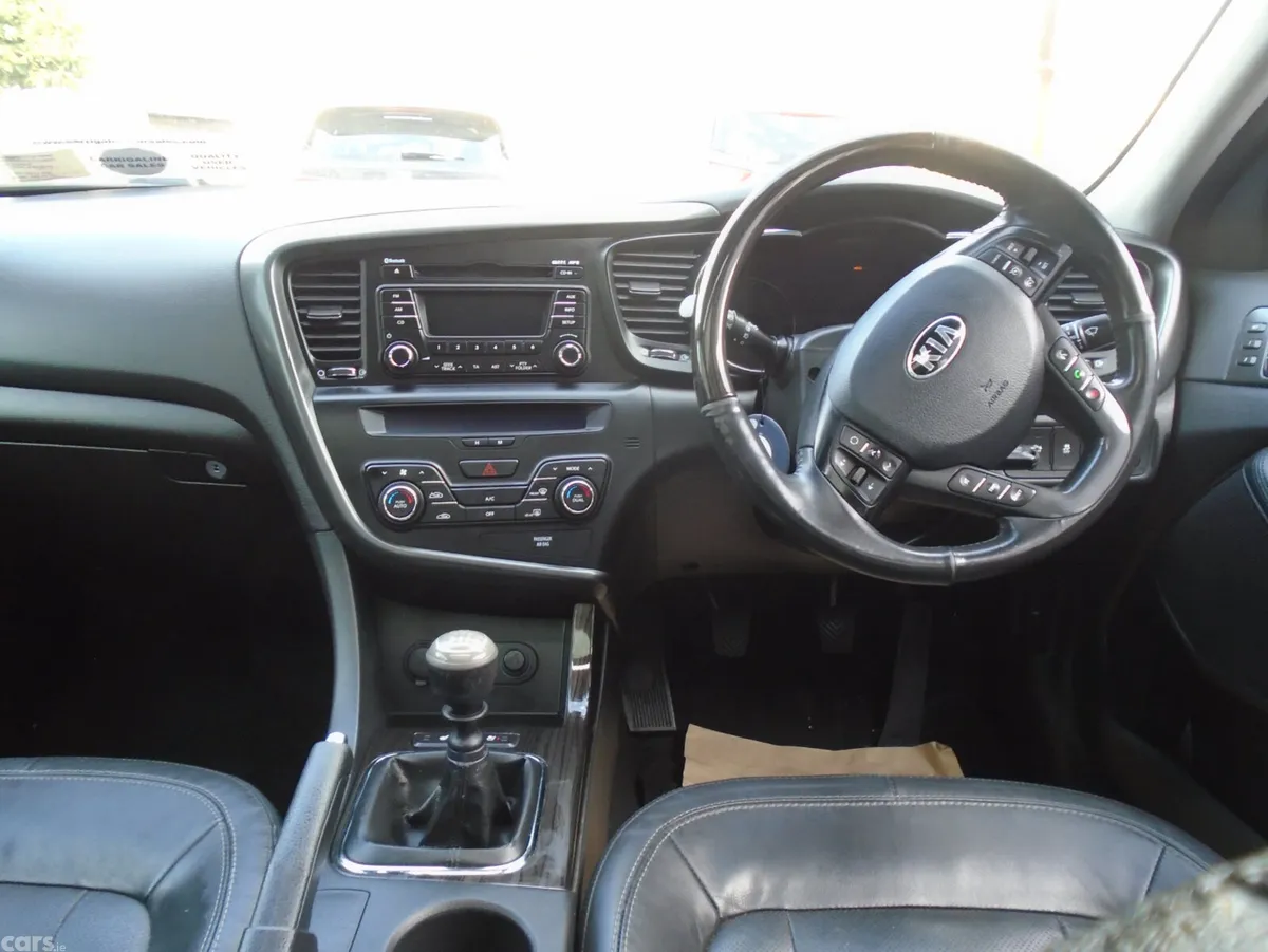 Kia Optima Saloon, Diesel, 2013, White