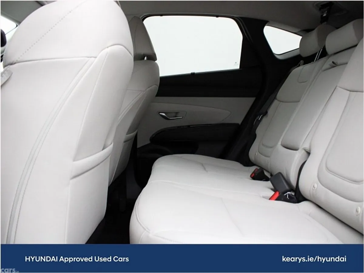 Hyundai Tucson SUV, Petrol Hybrid, 2024, Green