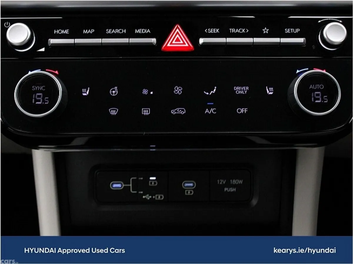 Hyundai Tucson SUV, Petrol Hybrid, 2024, Green