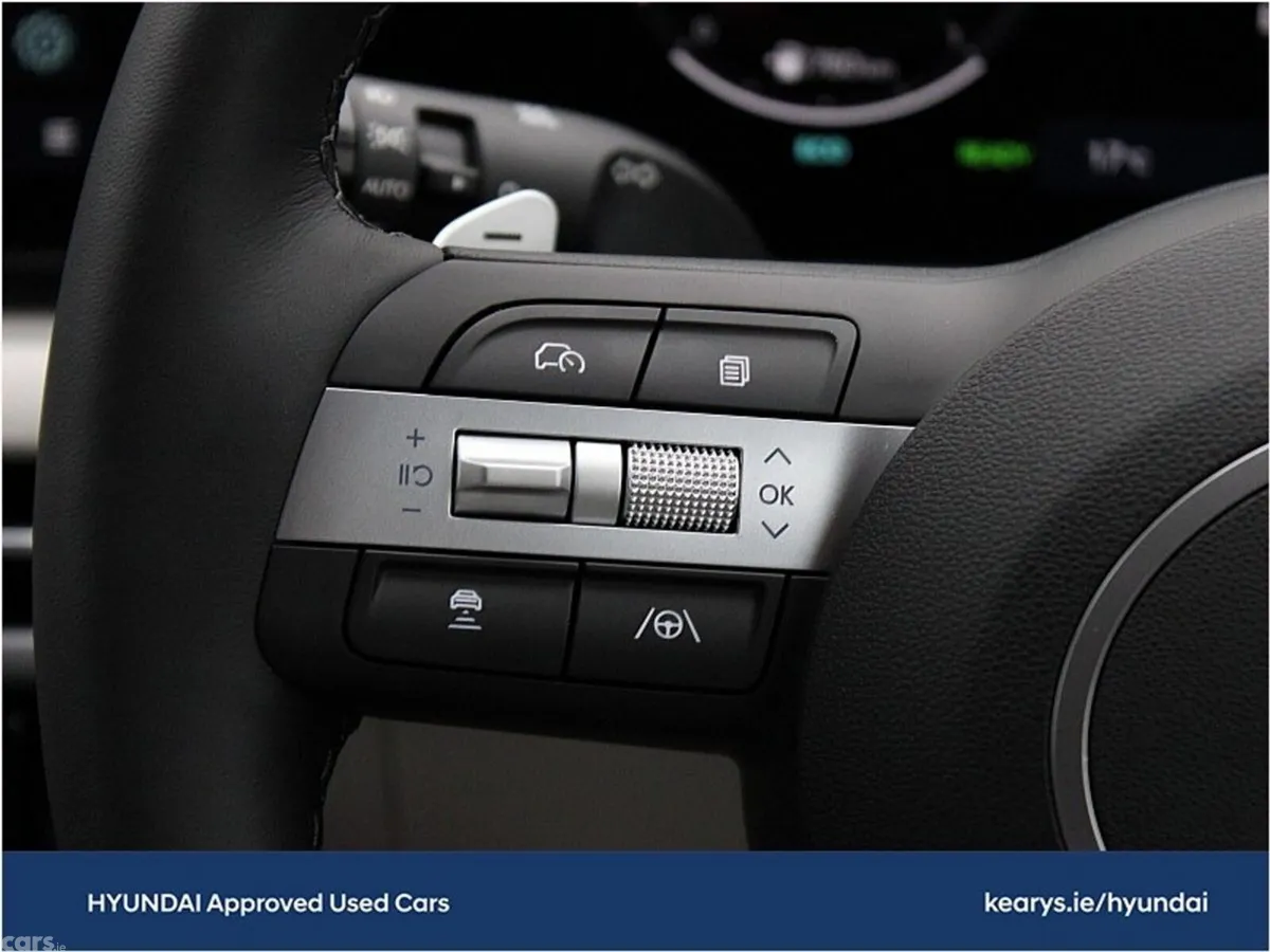 Hyundai Tucson SUV, Petrol Hybrid, 2024, Green