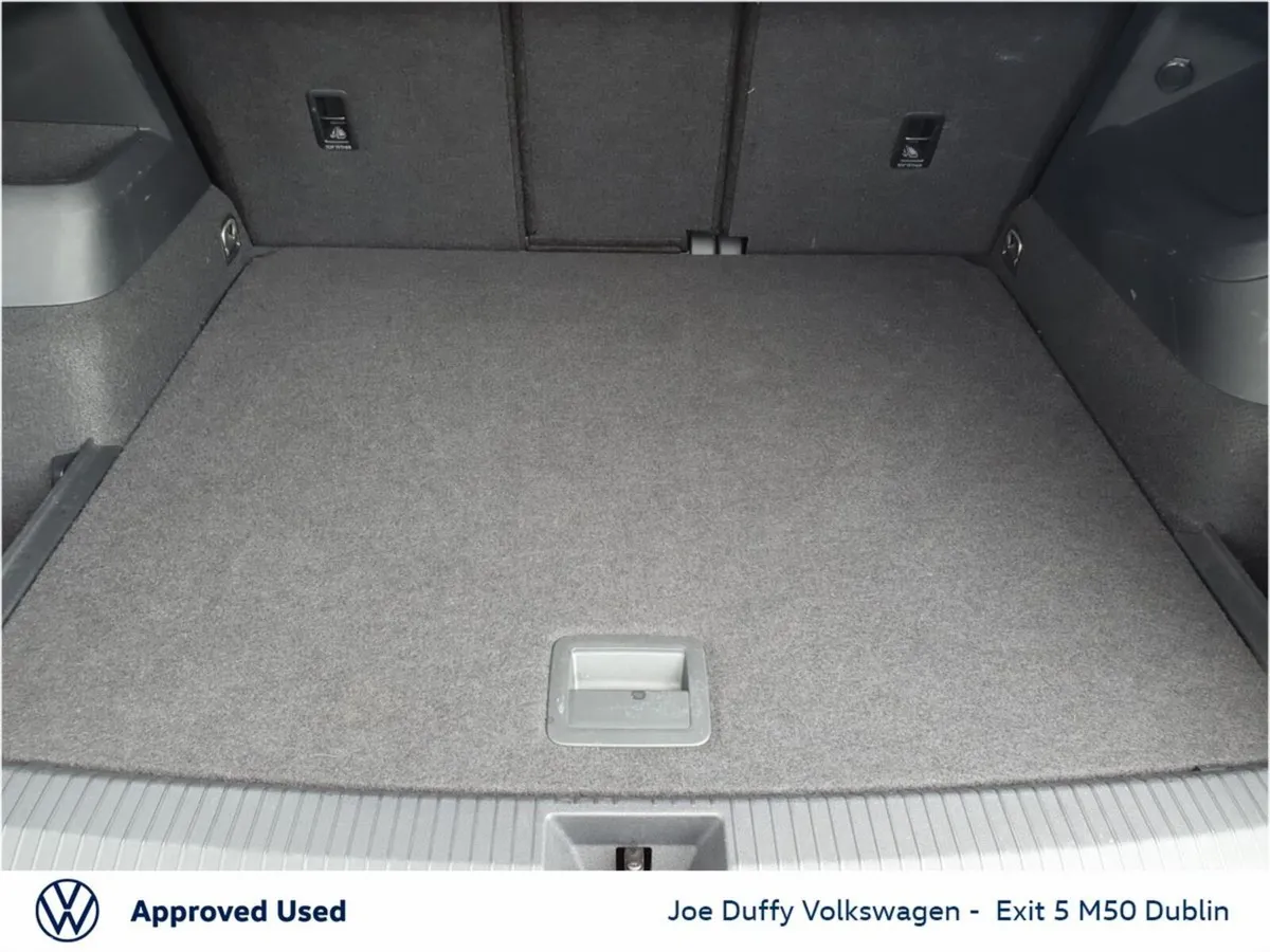 Volkswagen Tiguan SUV, Diesel, 2025, Red