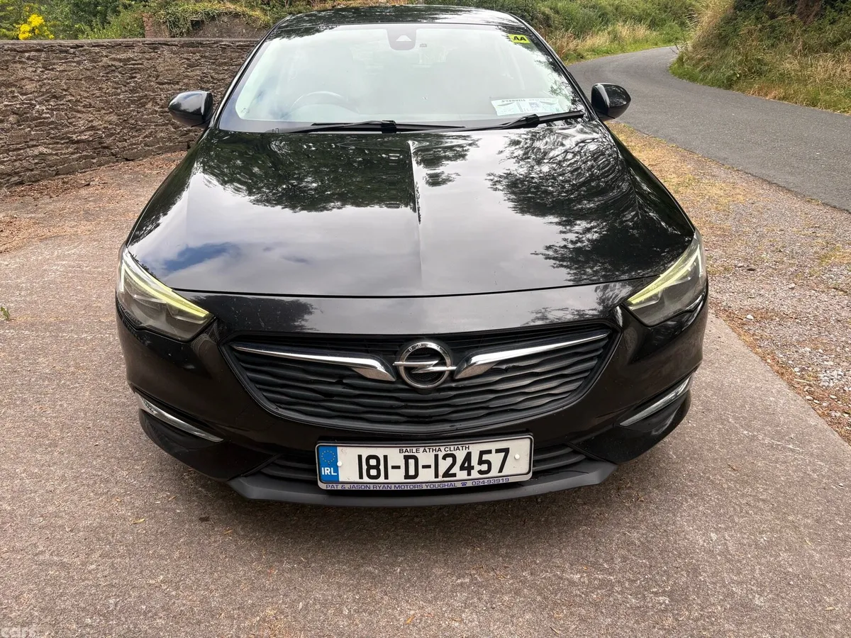 Opel Insignia Hatchback, Diesel, 2018, Black