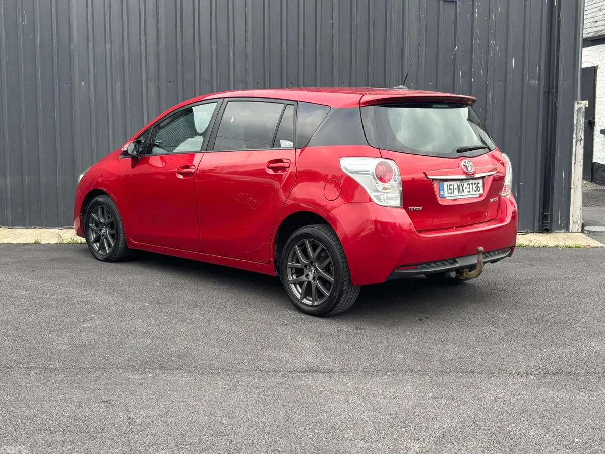Toyota Verso MPV, Diesel, 2015, Red