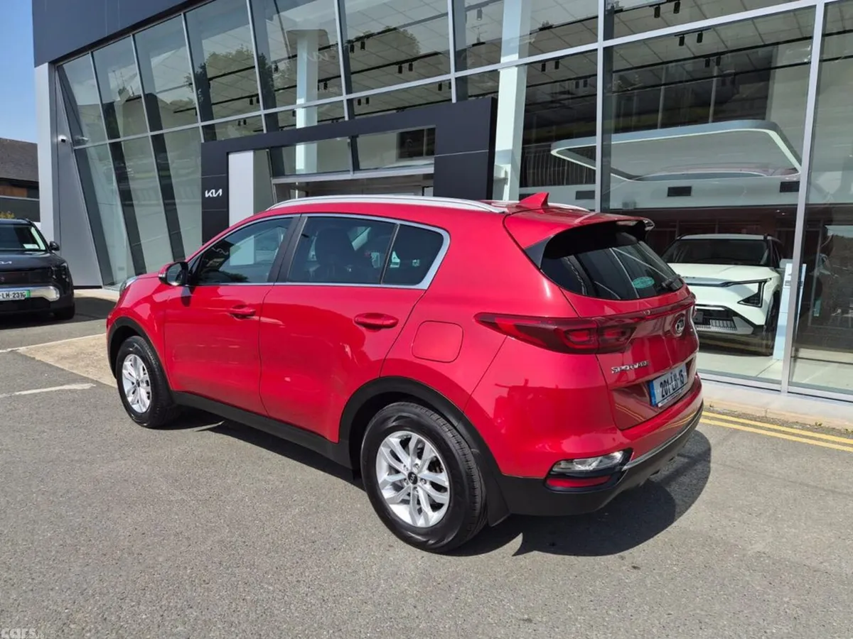 Kia Sportage MPV, Diesel, 2020, Red