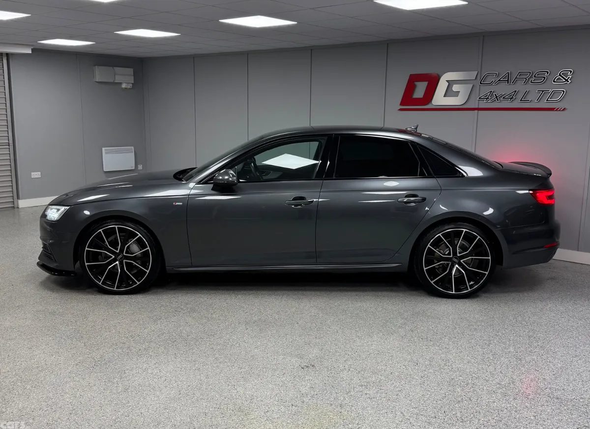 Audi A4 Saloon, Diesel, 2016, Grey