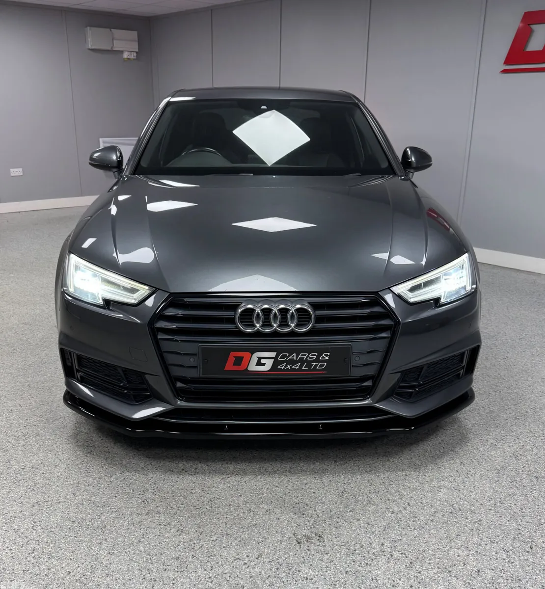 Audi A4 Saloon, Diesel, 2016, Grey