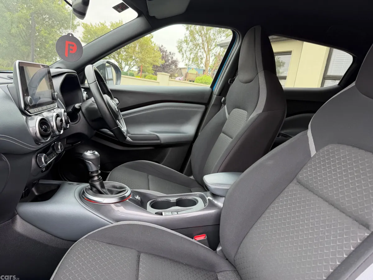 Nissan Juke SUV, Petrol, 2020, Blue