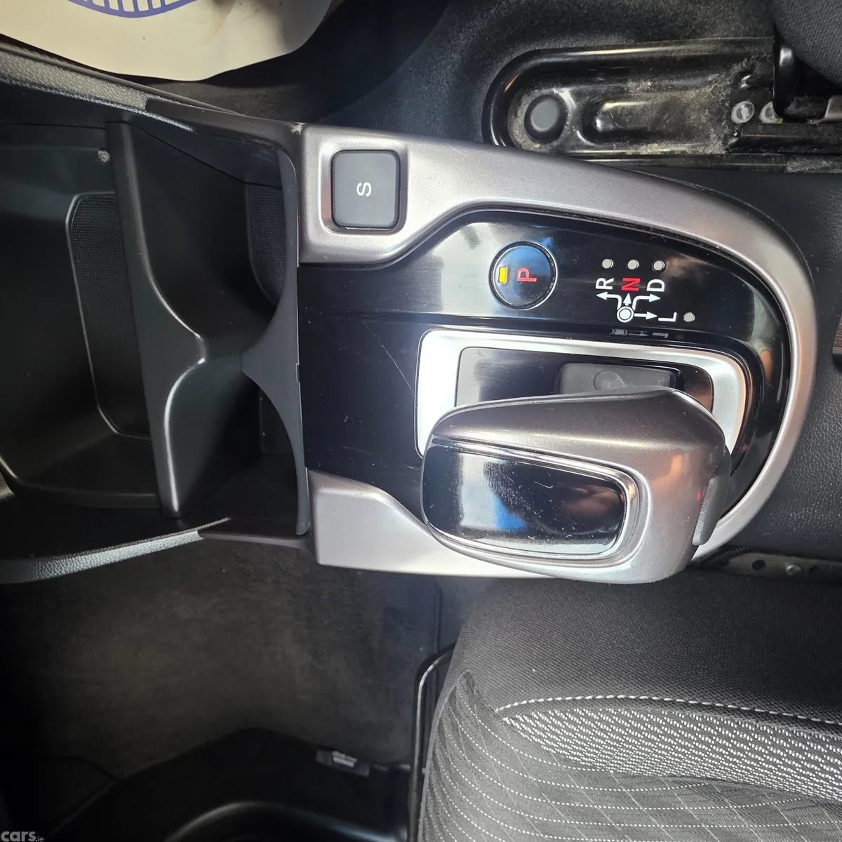 Honda Fit Hatchback, Petrol Hybrid, 2018, Grey