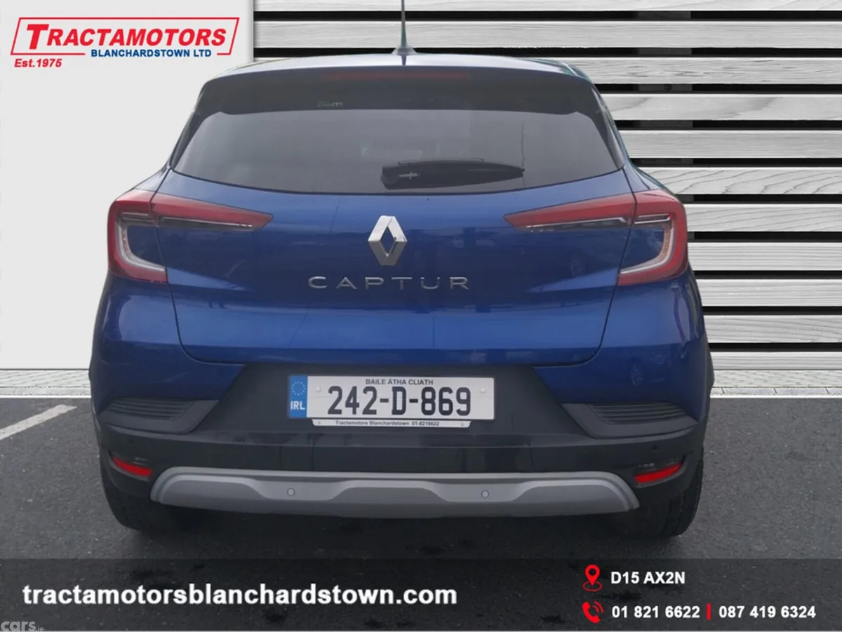 Renault Captur Hatchback, Petrol, 2024, Blue