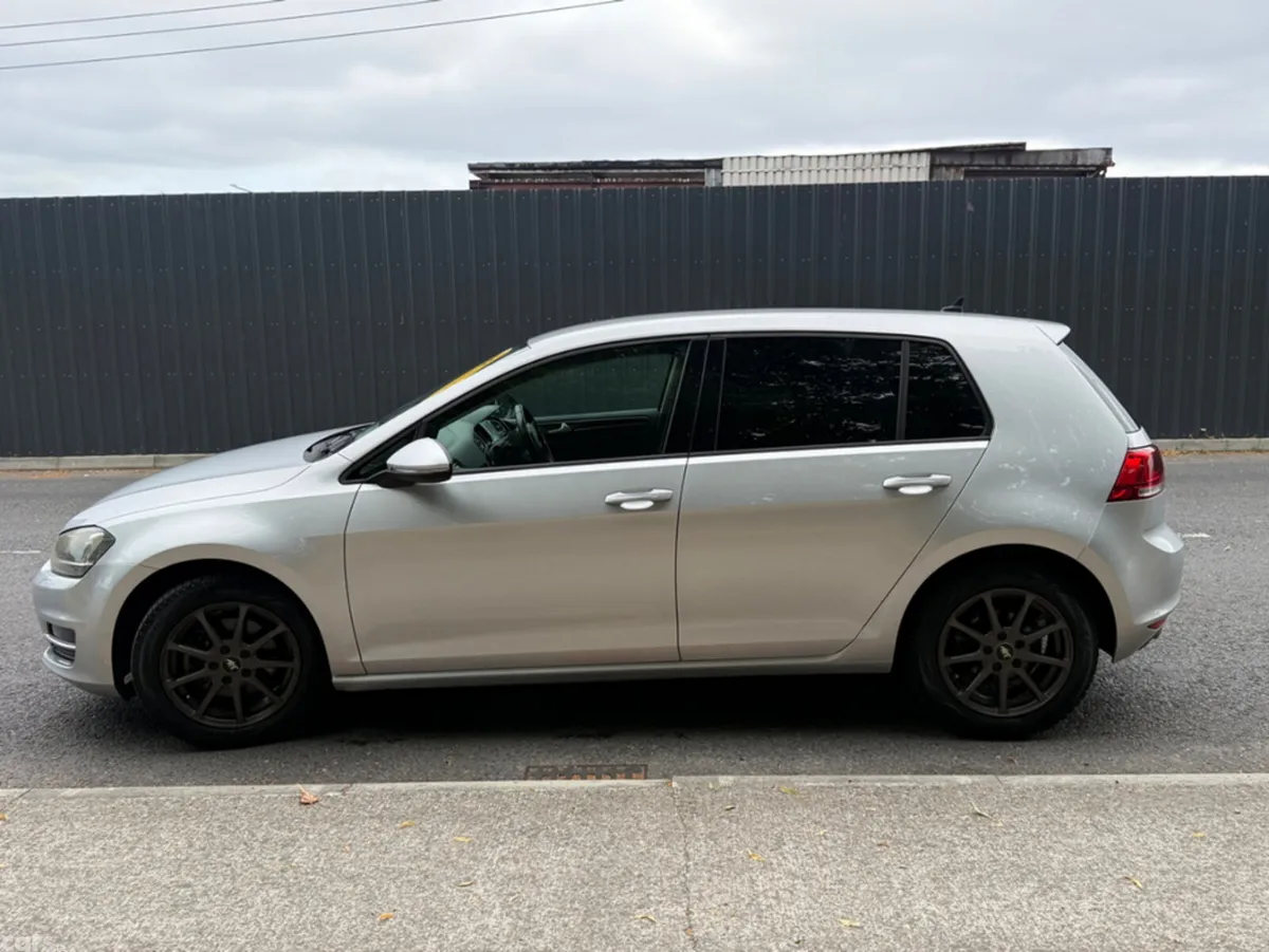 Volkswagen Golf Hatchback, Petrol, 2016, White