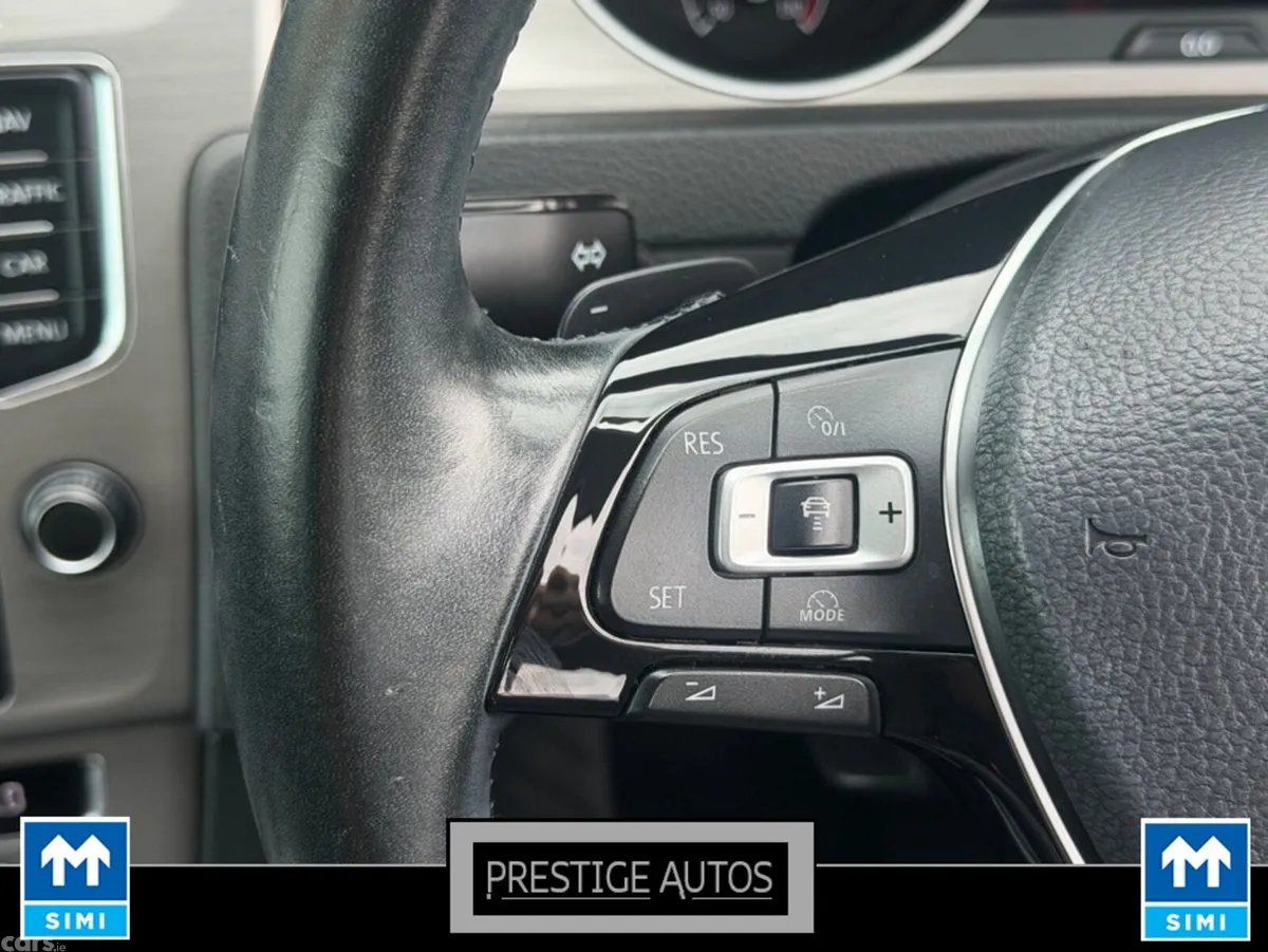 Volkswagen Golf Estate, Petrol, 2017, Blue