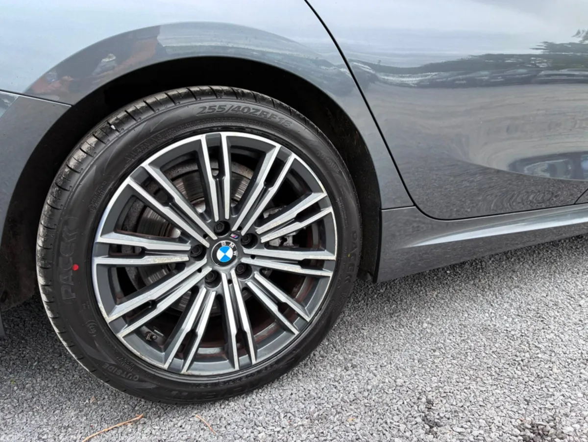 BMW 3-Series Saloon, Petrol Plug-in Hybrid, 2020, Grey