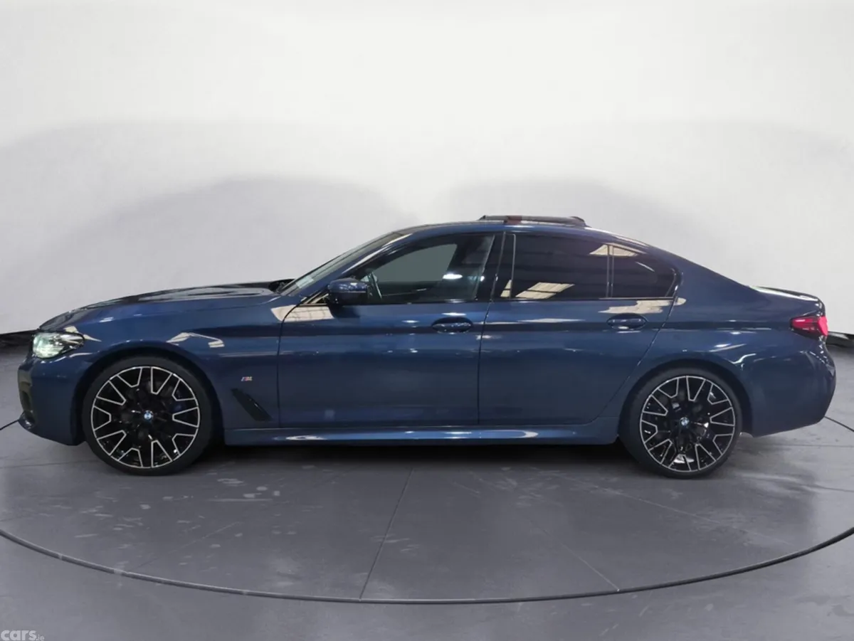 BMW 5-Series Saloon, Diesel, 2022, Blue