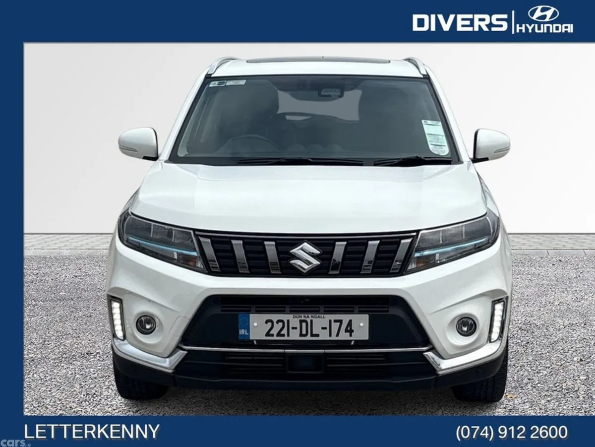 Suzuki Vitara Hatchback, Petrol, 2022, White