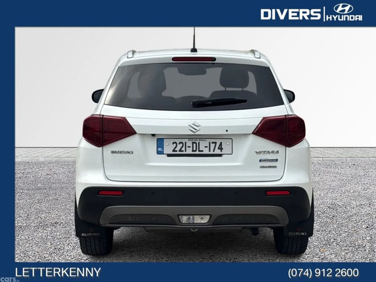 Suzuki Vitara Hatchback, Petrol, 2022, White