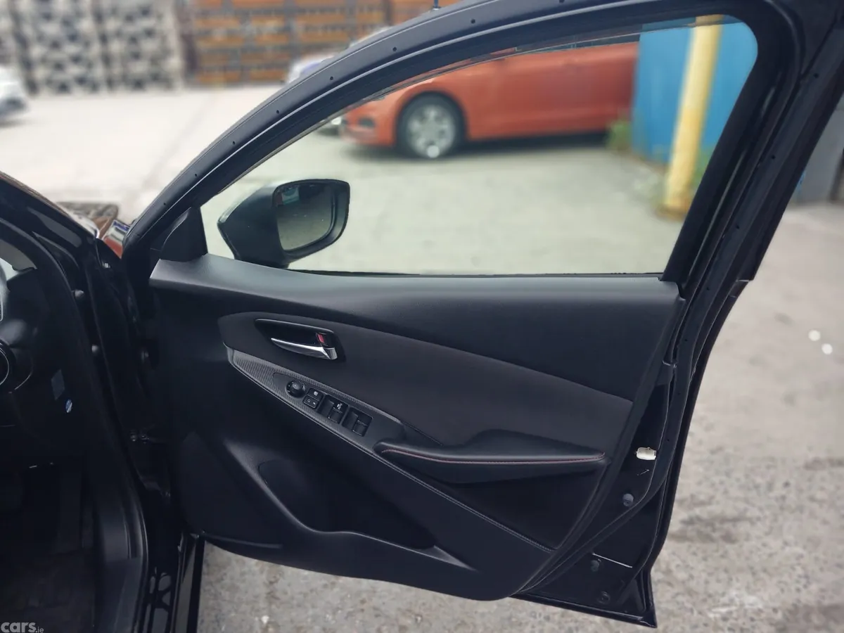 Mazda Demio Hatchback, Diesel, 2016, Black