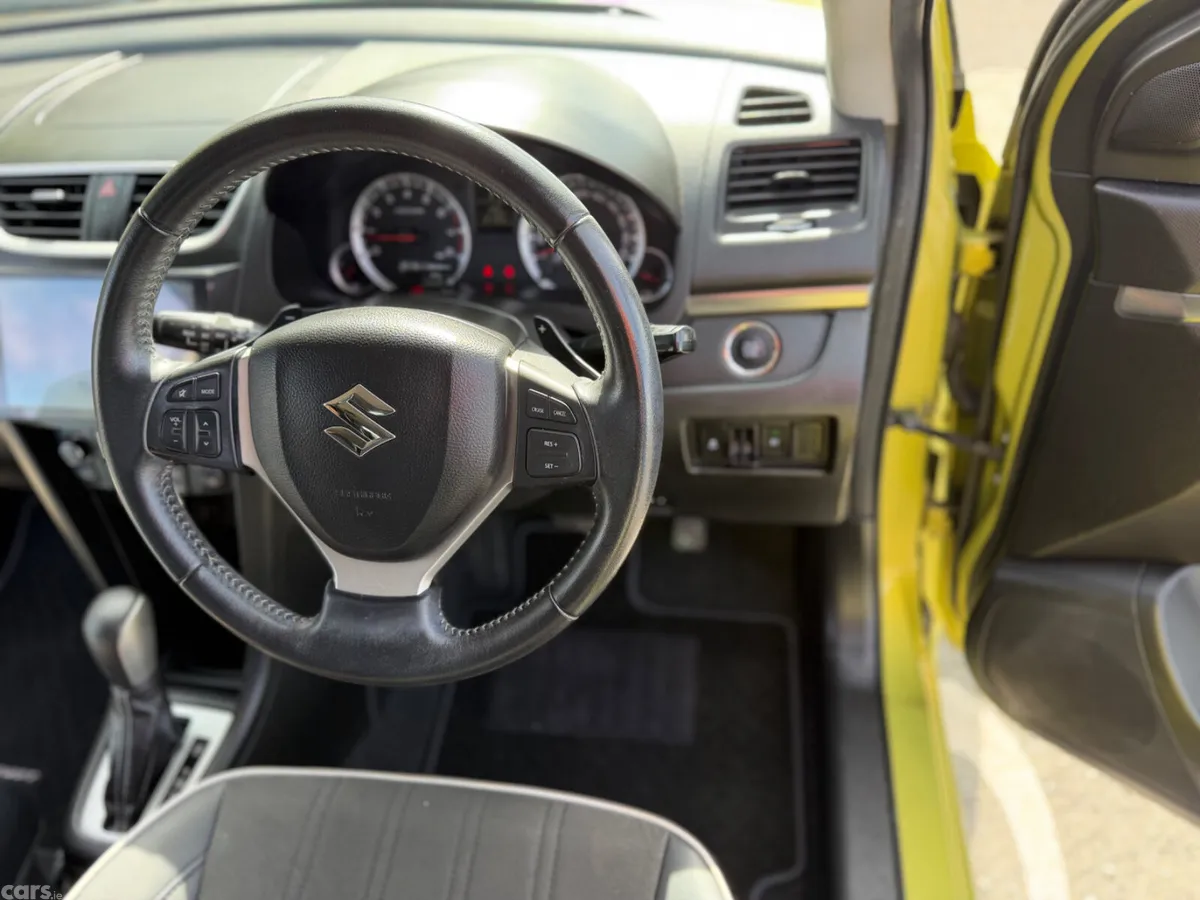Suzuki Swift Hatchback, Petrol, 2015, Gold