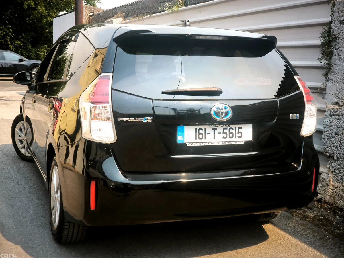 Toyota Prius MPV, Petrol Hybrid, 2016, Black