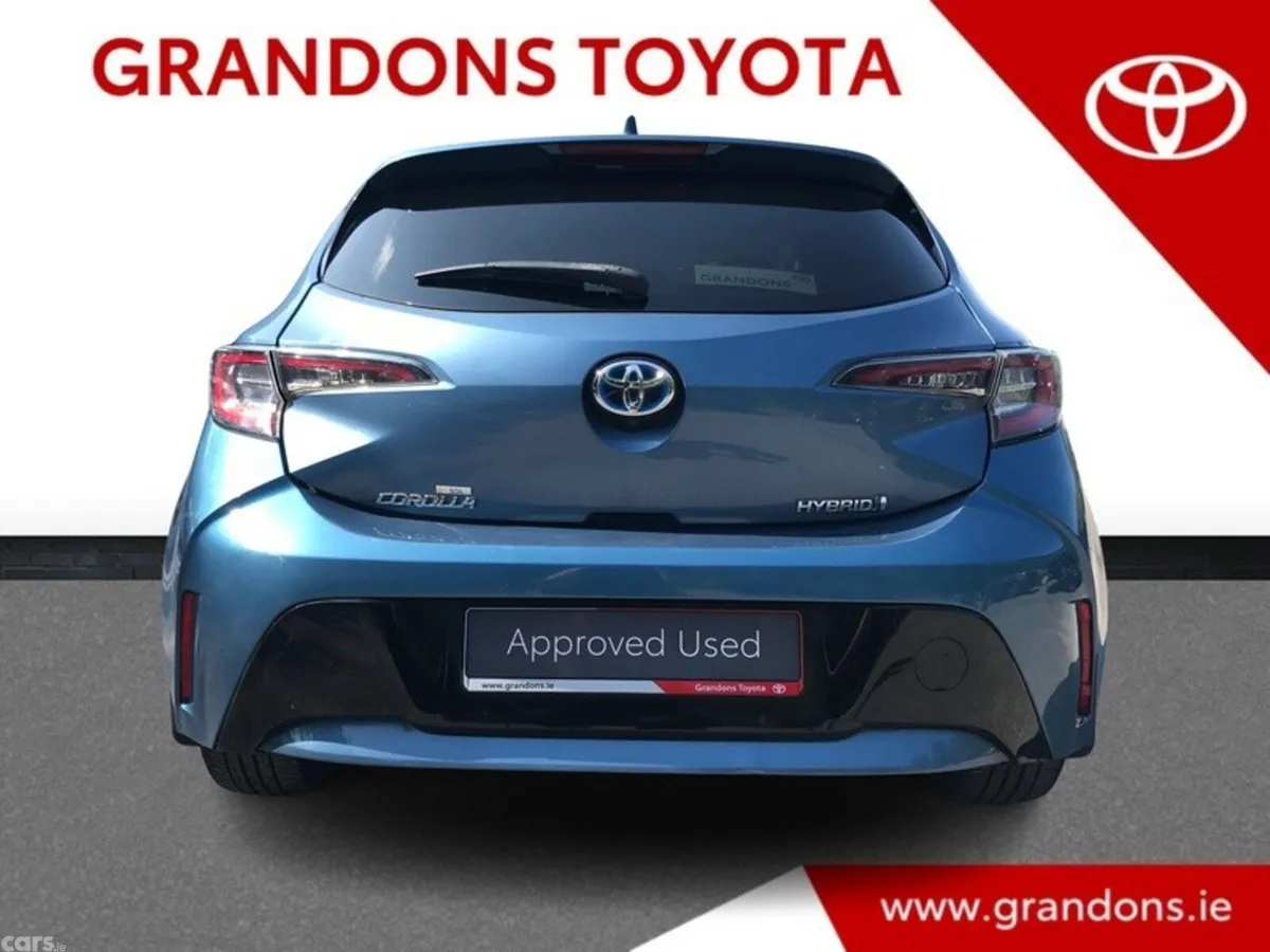 Toyota Corolla Hatchback, Petrol Hybrid, 2022, Blue