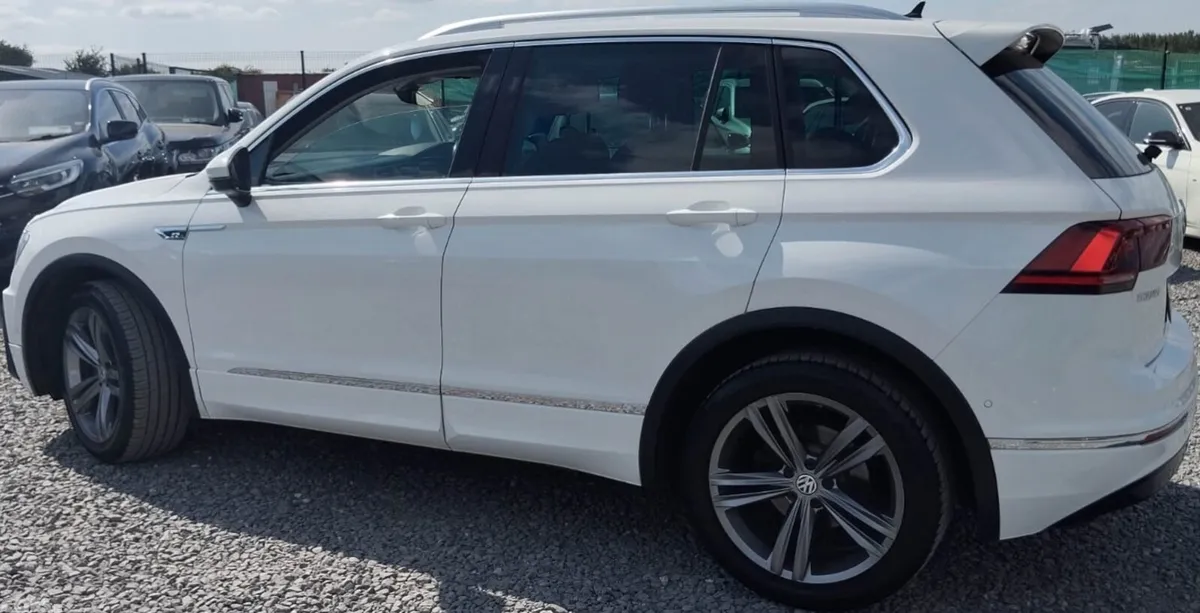 Volkswagen Tiguan SUV, Diesel, 2017, White
