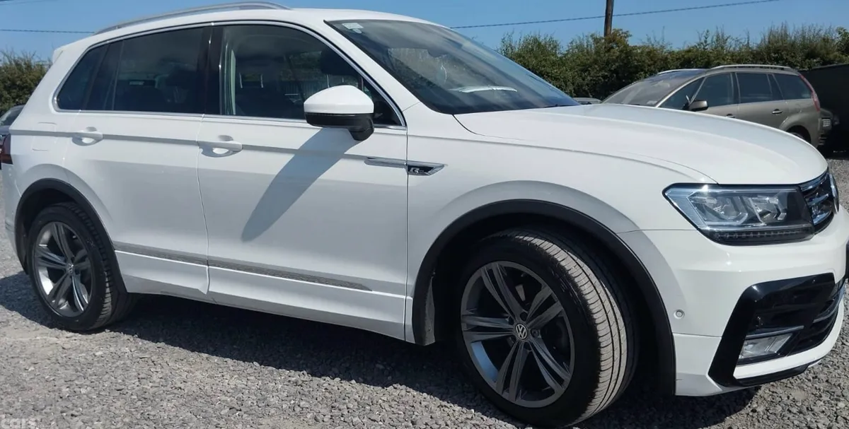 Volkswagen Tiguan SUV, Diesel, 2017, White