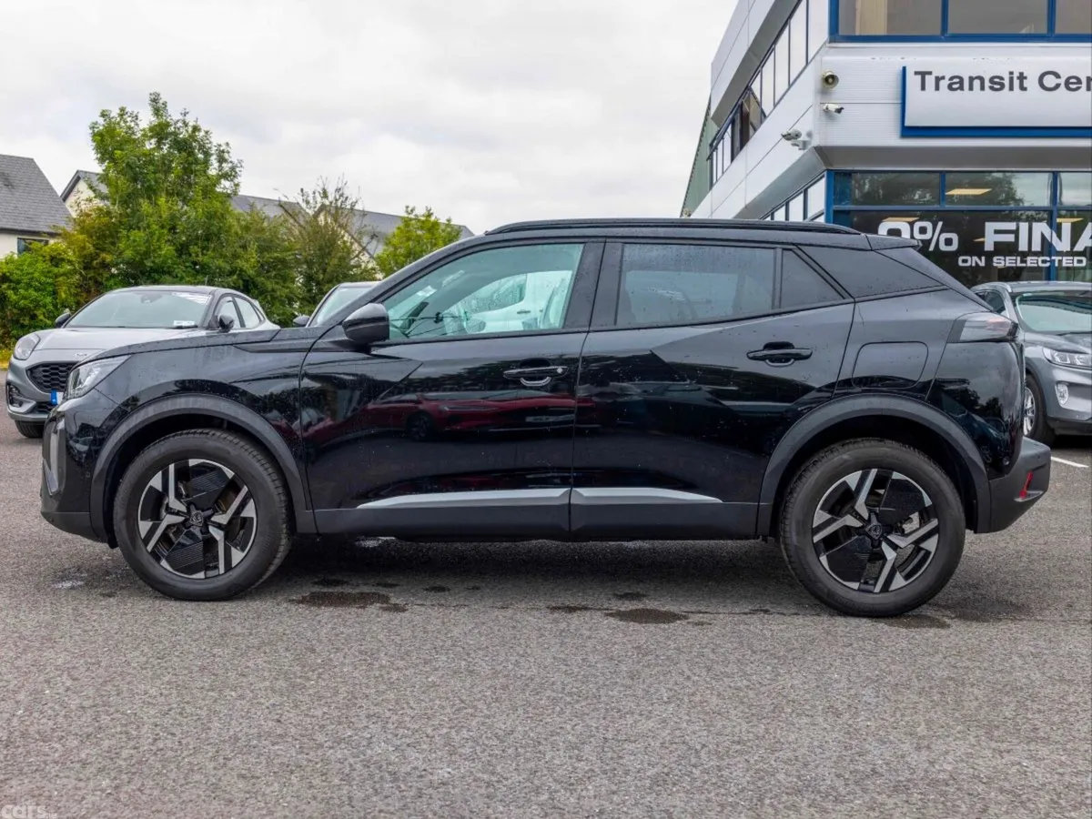 Peugeot 2008 MPV, Petrol Hybrid, 2026, Black