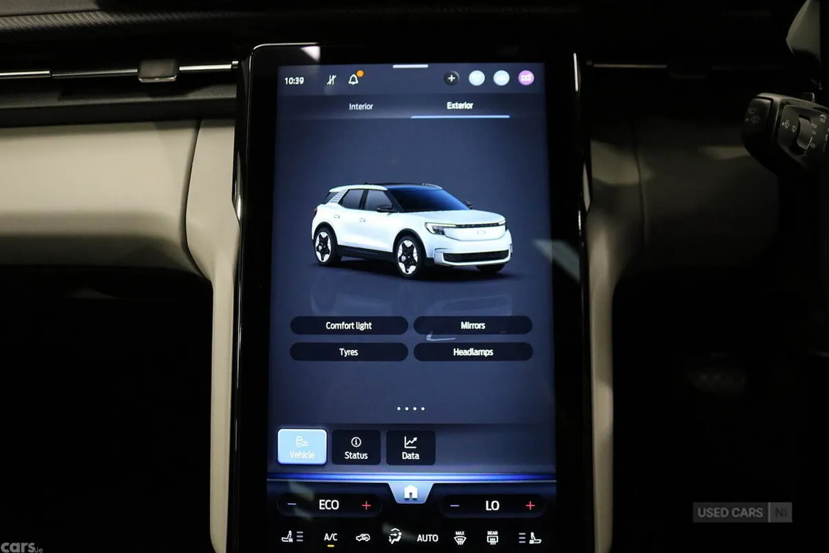 Ford Explorer SUV, Electric, 2025, Black