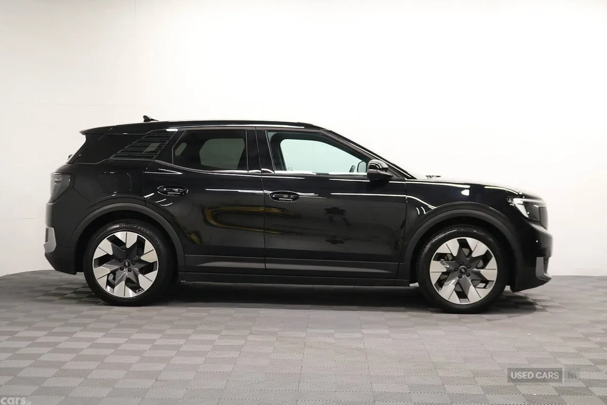 Ford Explorer SUV, Electric, 2025, Black