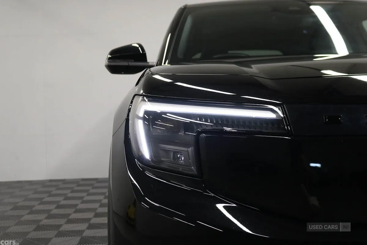 Ford Explorer SUV, Electric, 2025, Black