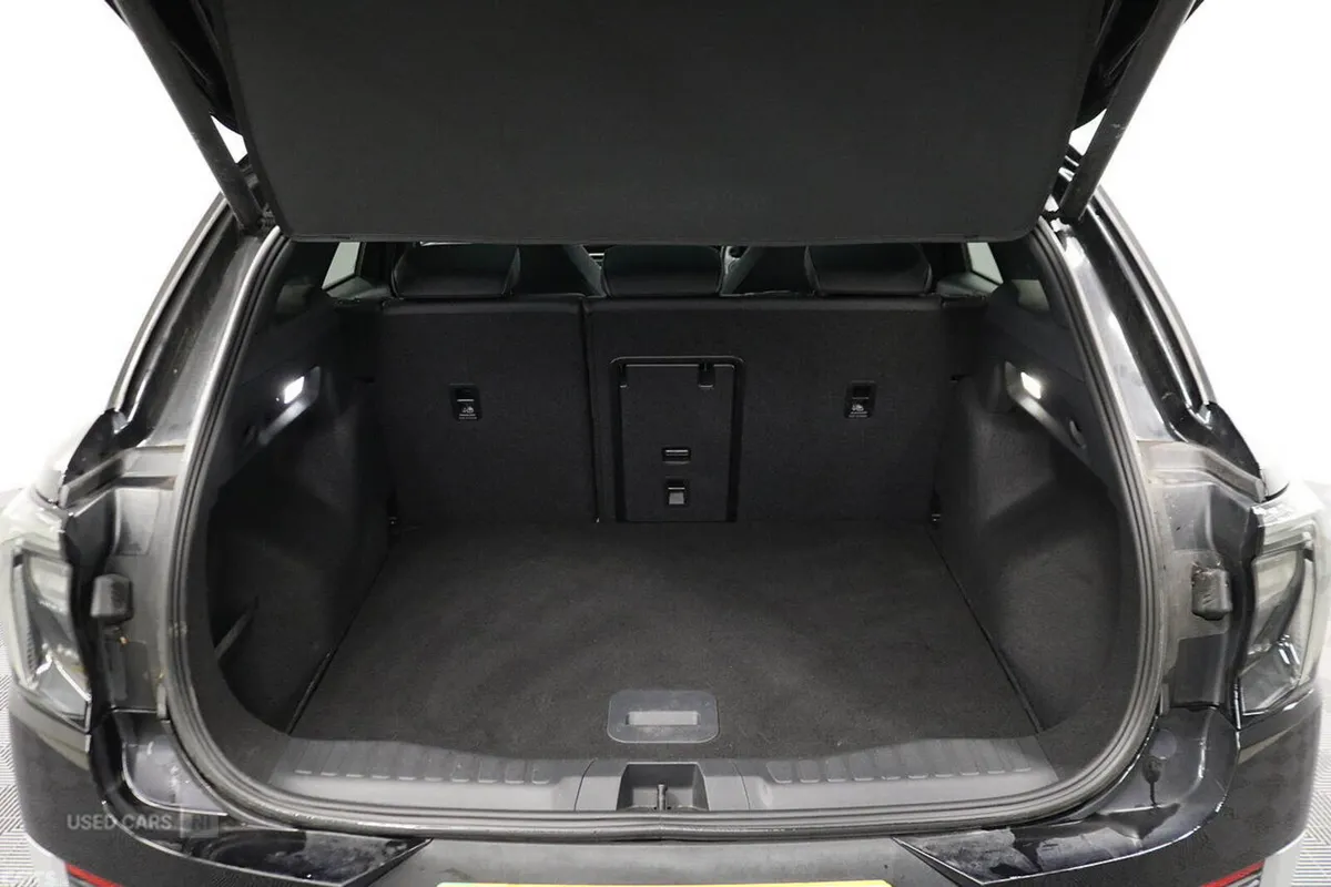 Ford Explorer SUV, Electric, 2025, Black