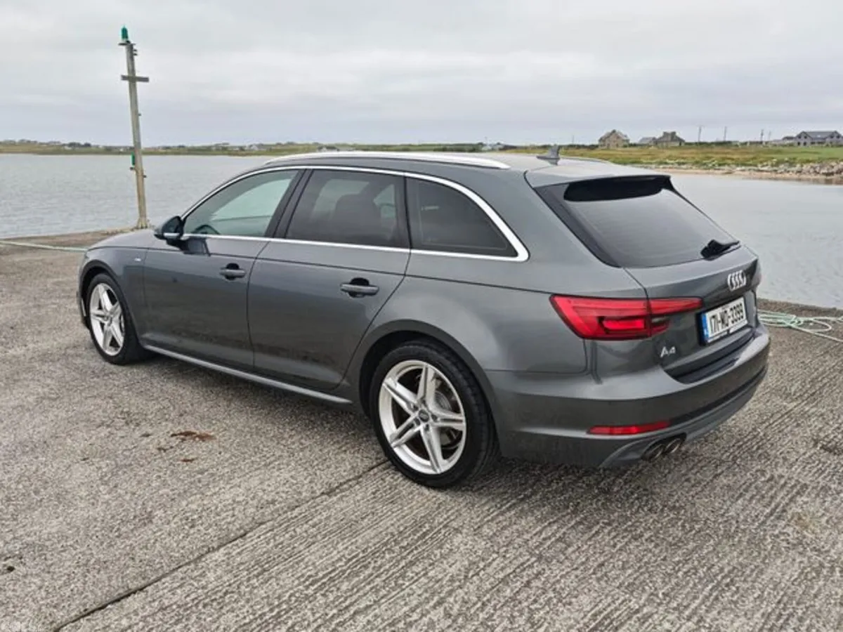 Audi A4 Estate, Diesel, 2017, Grey