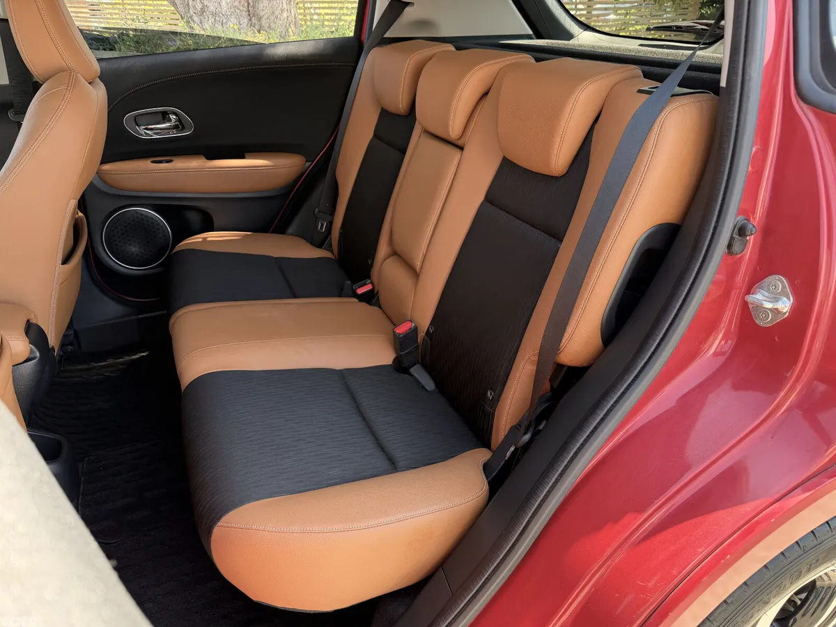 Honda Vezel SUV, Petrol Hybrid, 2021, Red
