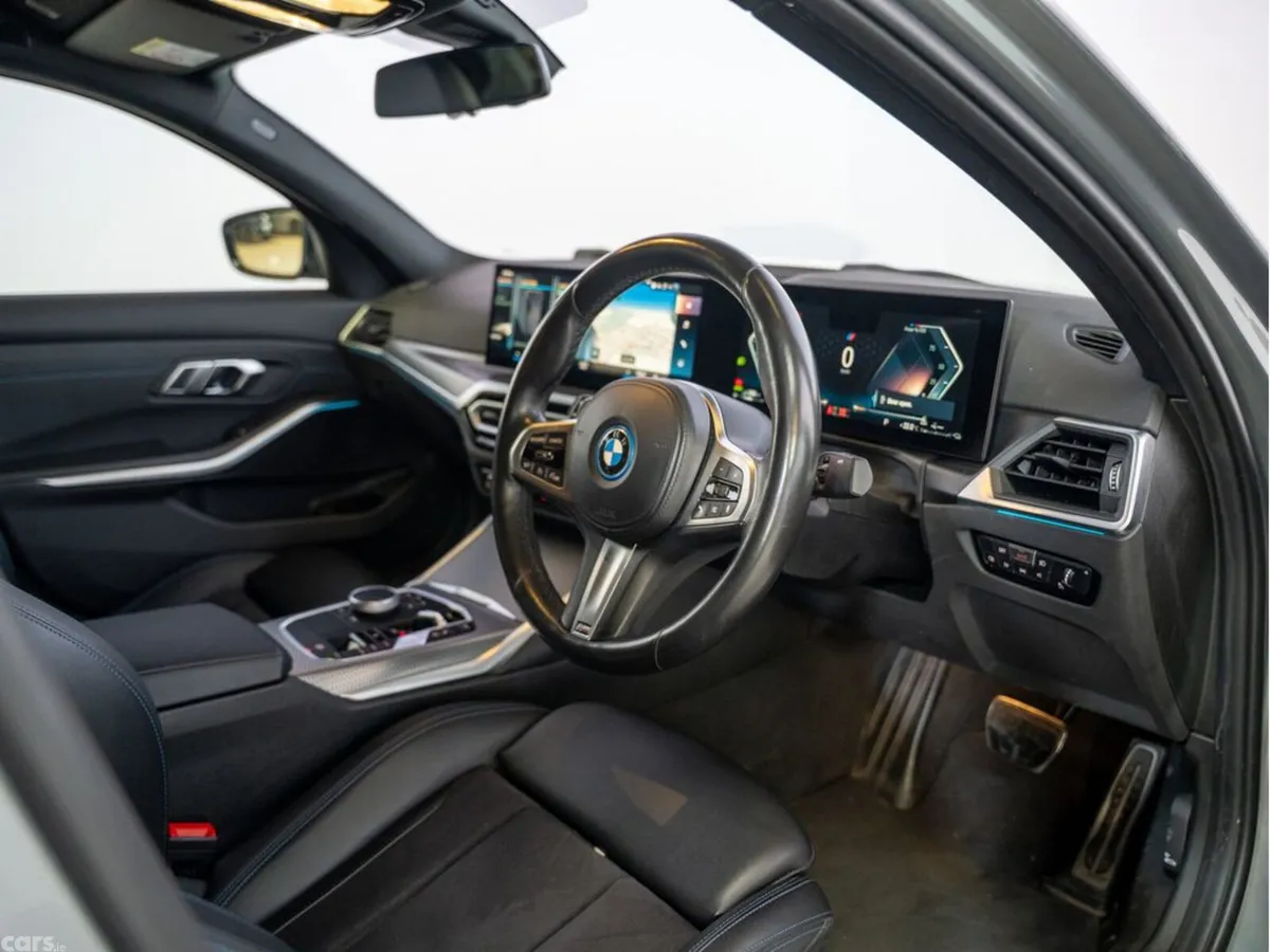 BMW 3-Series Saloon, Petrol Plug-in Hybrid, 2023, Grey