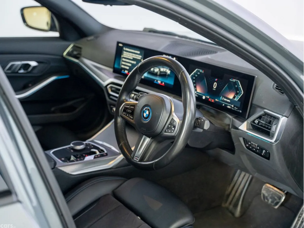 BMW 3-Series Saloon, Petrol Plug-in Hybrid, 2023, Grey