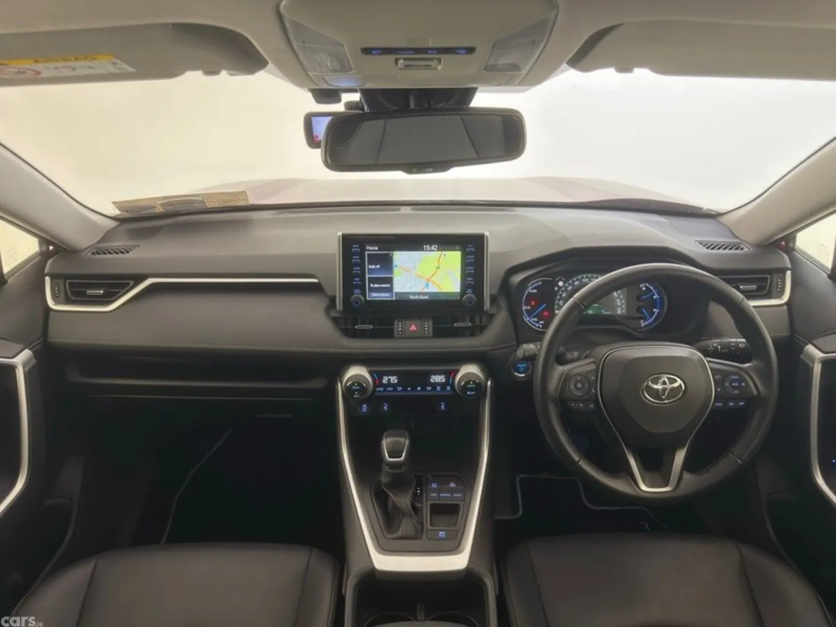 Toyota RAV4 SUV, Petrol Hybrid, 2022, Red