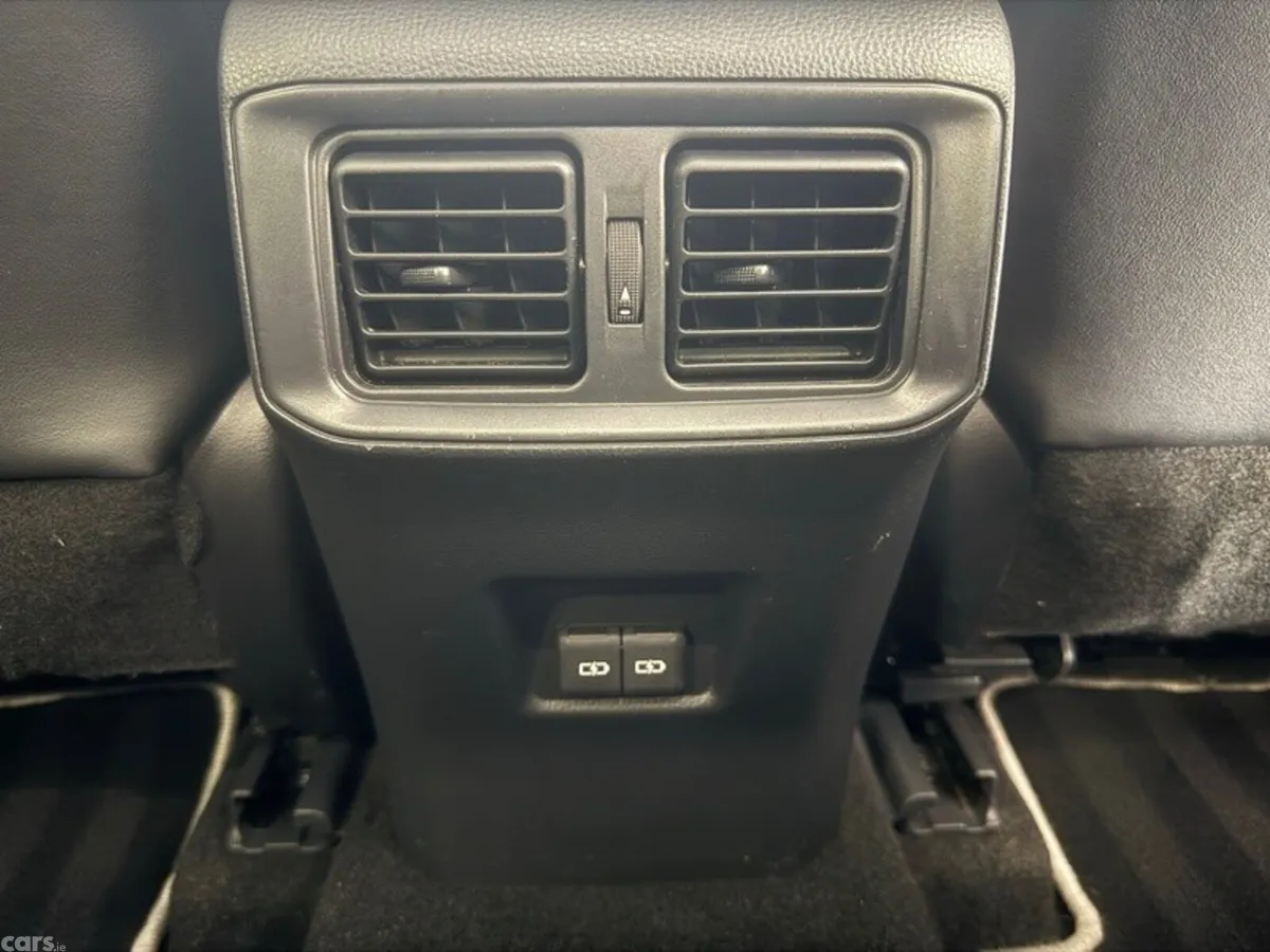Toyota RAV4 SUV, Petrol Hybrid, 2022, Red