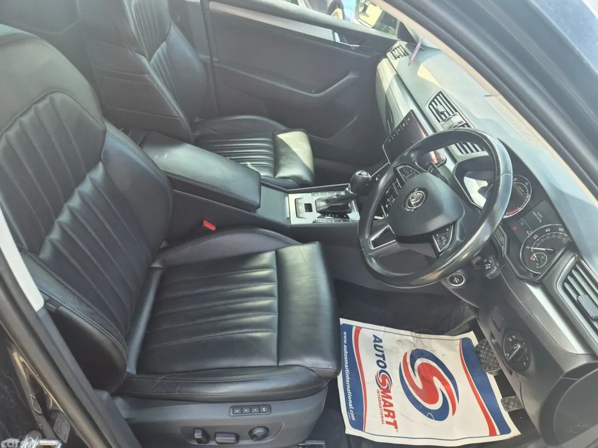 Skoda Superb Hatchback, Diesel, 2019, Black