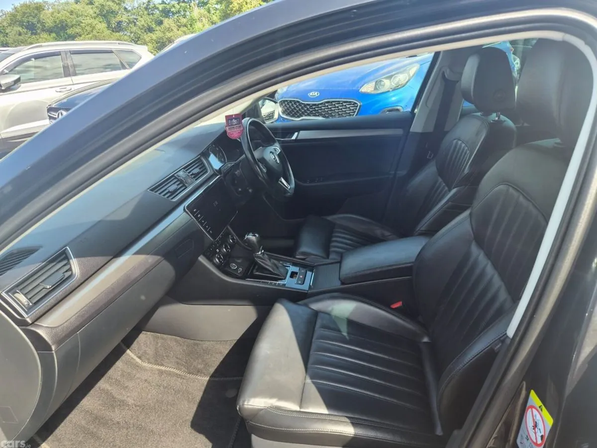 Skoda Superb Hatchback, Diesel, 2019, Black