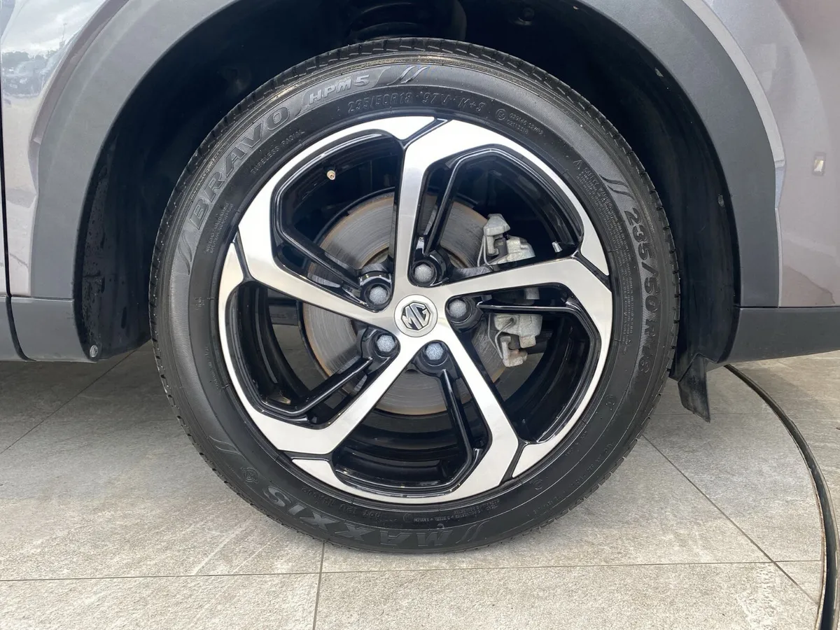 MG HS SUV, Petrol Hybrid, 2024, Grey
