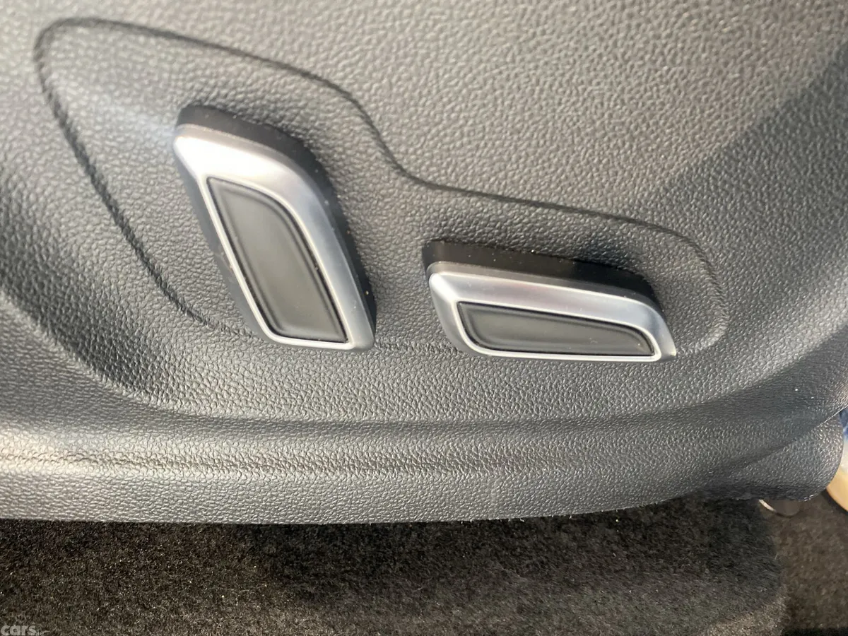 MG HS SUV, Petrol Hybrid, 2024, Grey