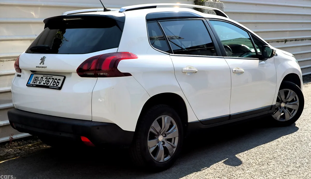 Peugeot 2008 Estate, Petrol, 2018, White