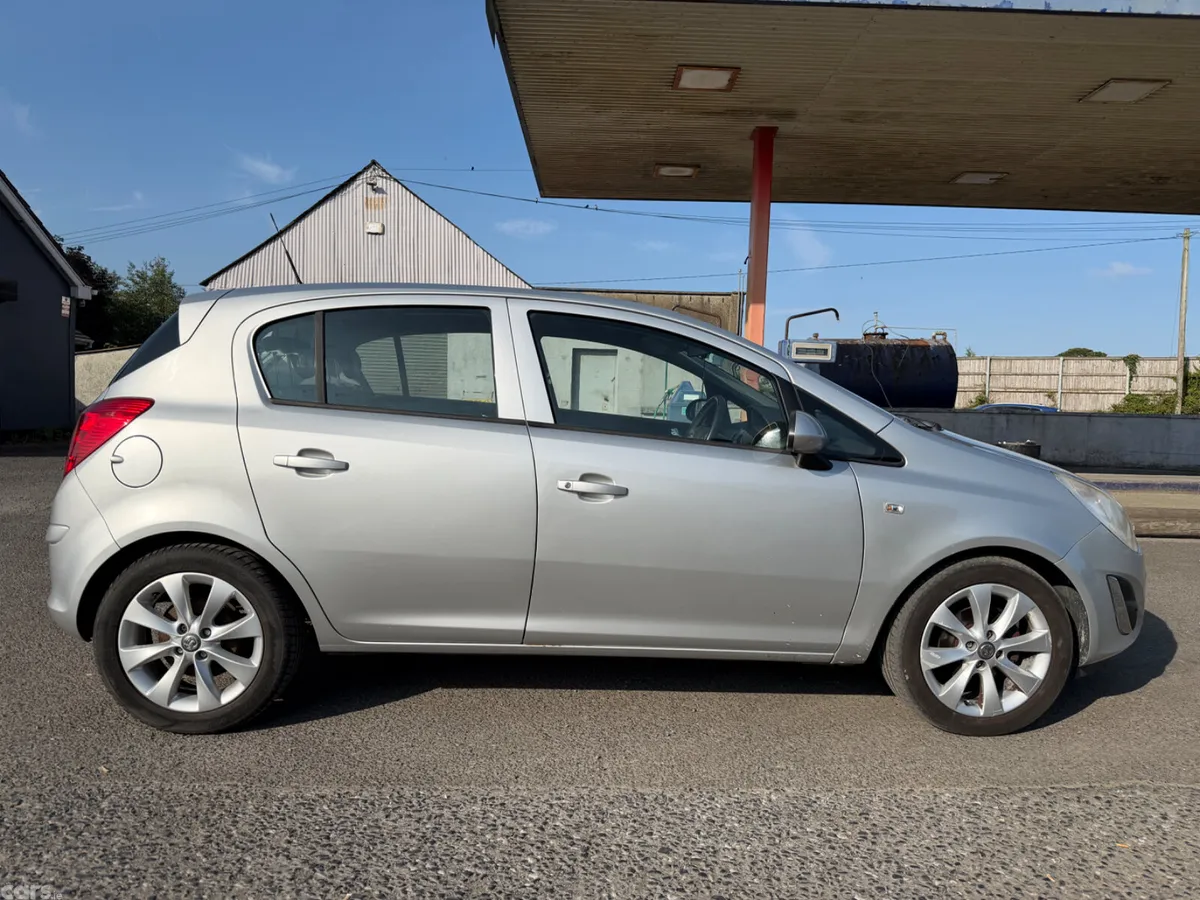 Vauxhall Corsa Hatchback, Petrol, 2013, Silver