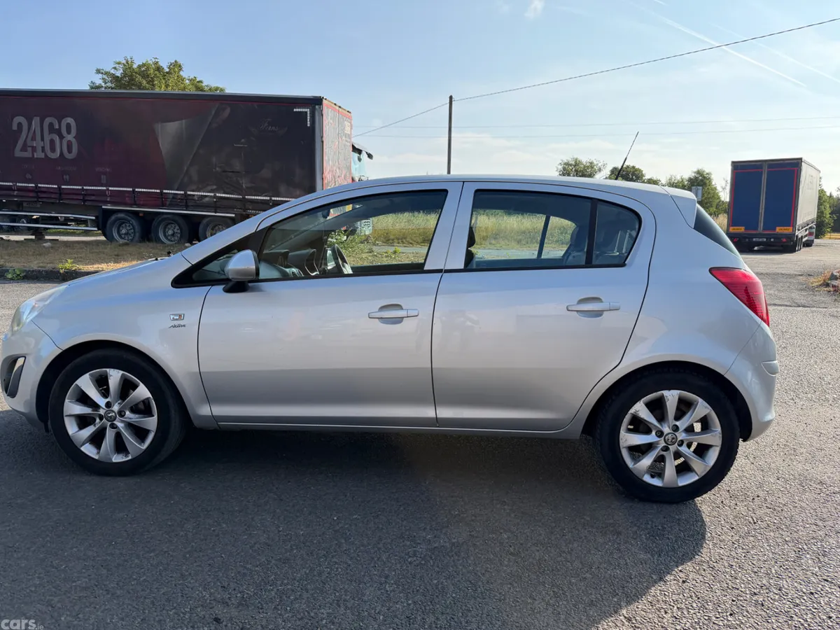 Vauxhall Corsa Hatchback, Petrol, 2013, Silver
