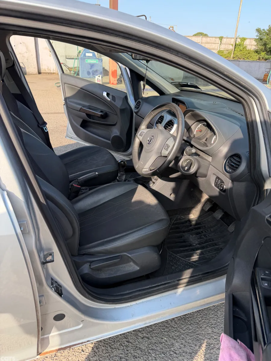 Vauxhall Corsa Hatchback, Petrol, 2013, Silver