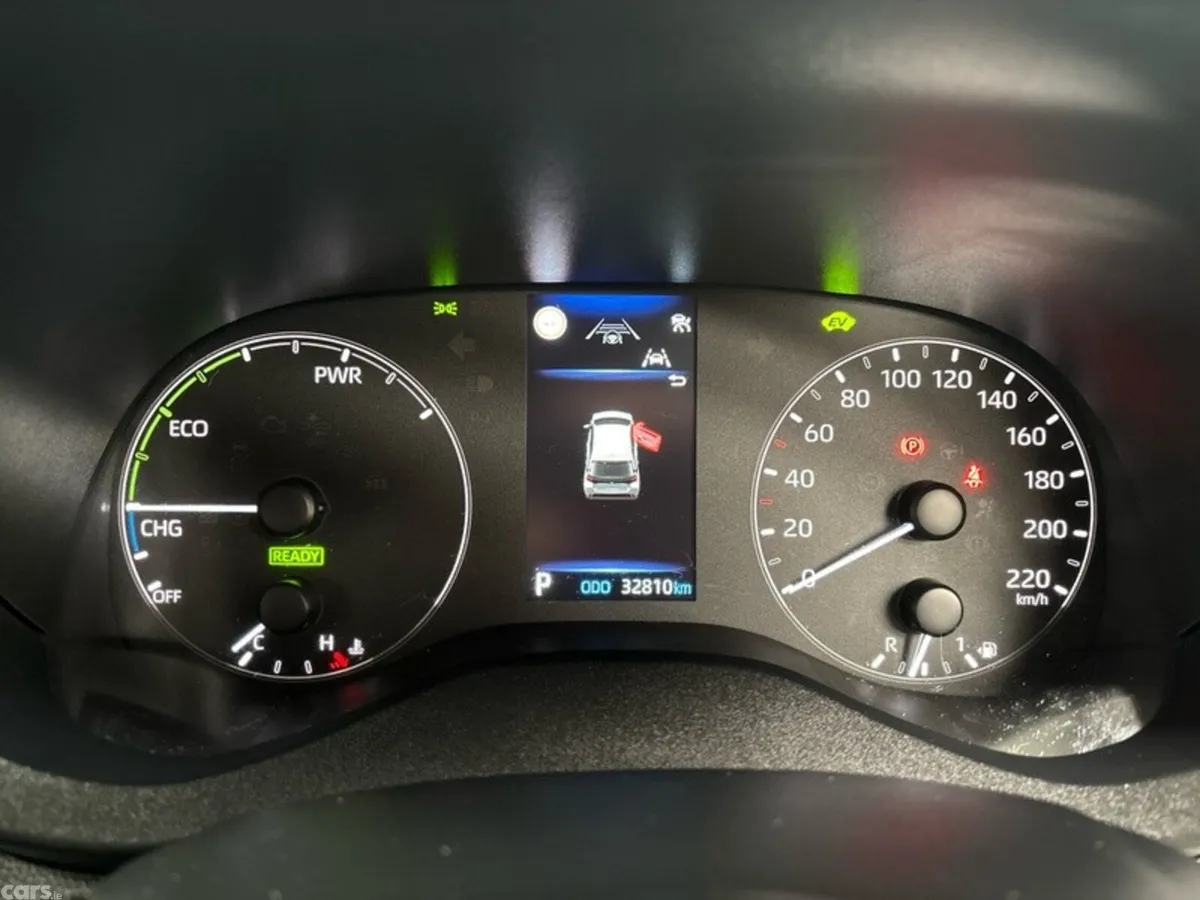 Toyota Yaris Hatchback, Petrol Hybrid, 2024, Grey
