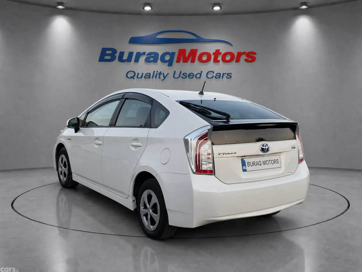 Toyota Prius Hatchback, Petrol Hybrid, 2015, White