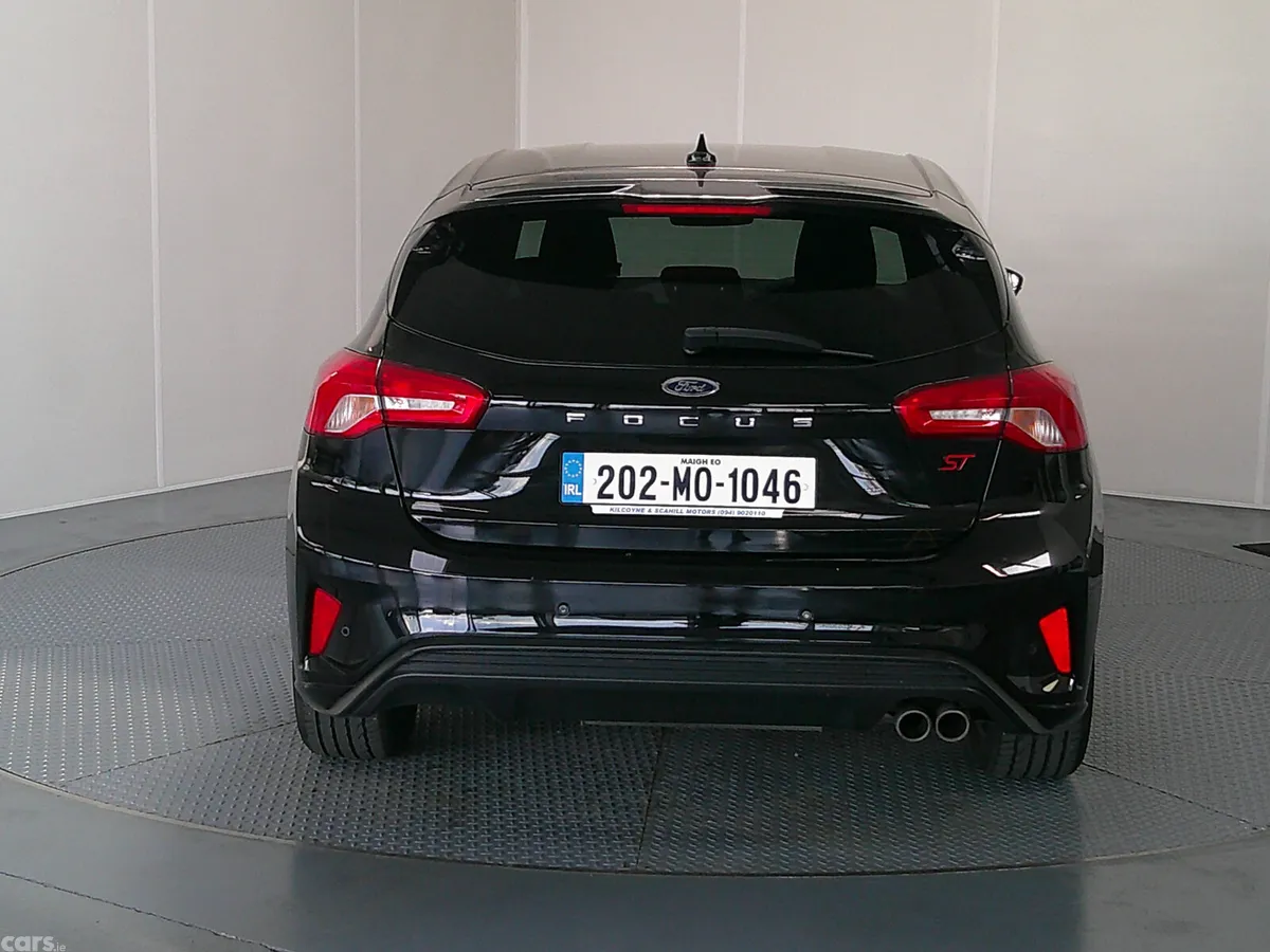Ford Focus Hatchback, Diesel, 2020, Black