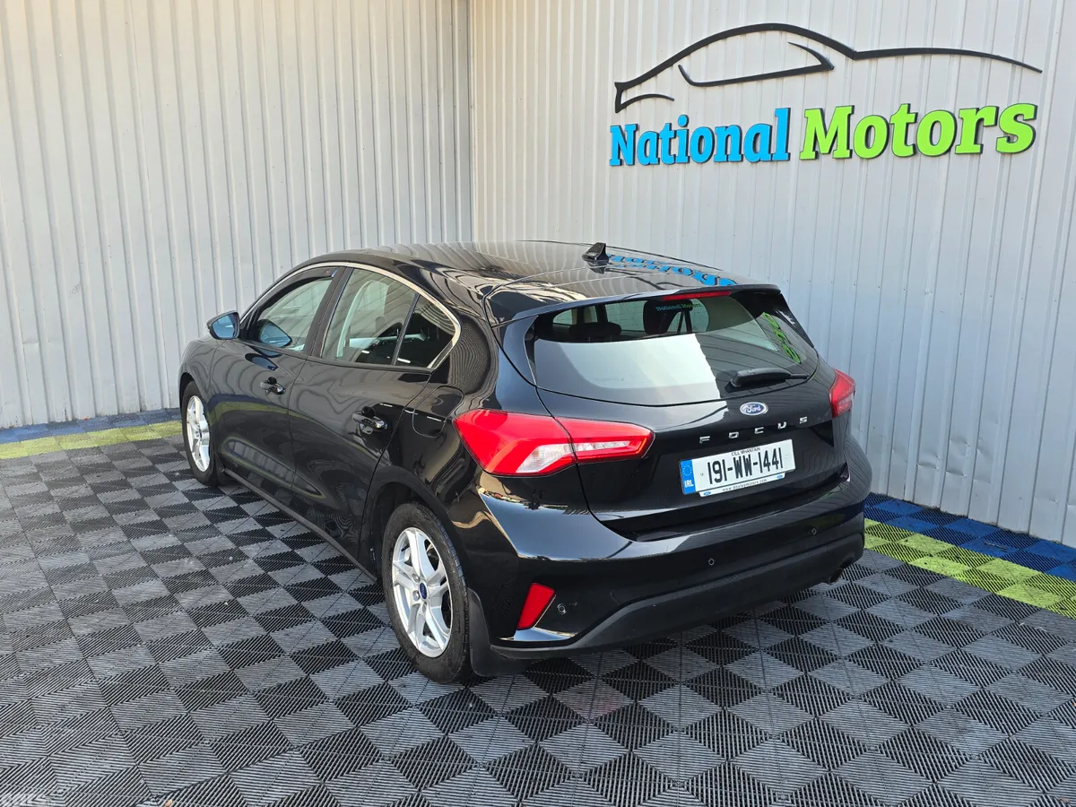 Ford Focus Hatchback, Petrol, 2019, Black
